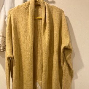 Mustard yellow & white sweater